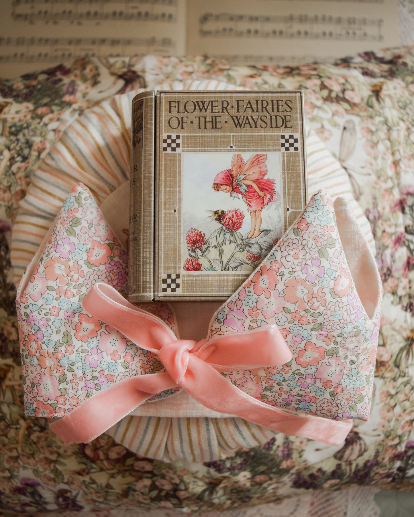 The Flower Fairies Keepsake Book Tin
