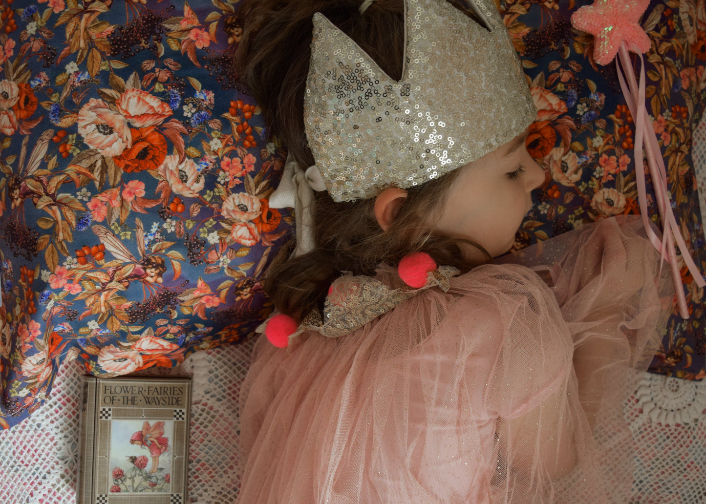 Flower Fairies Pillowcase - The Elderberry Fairy